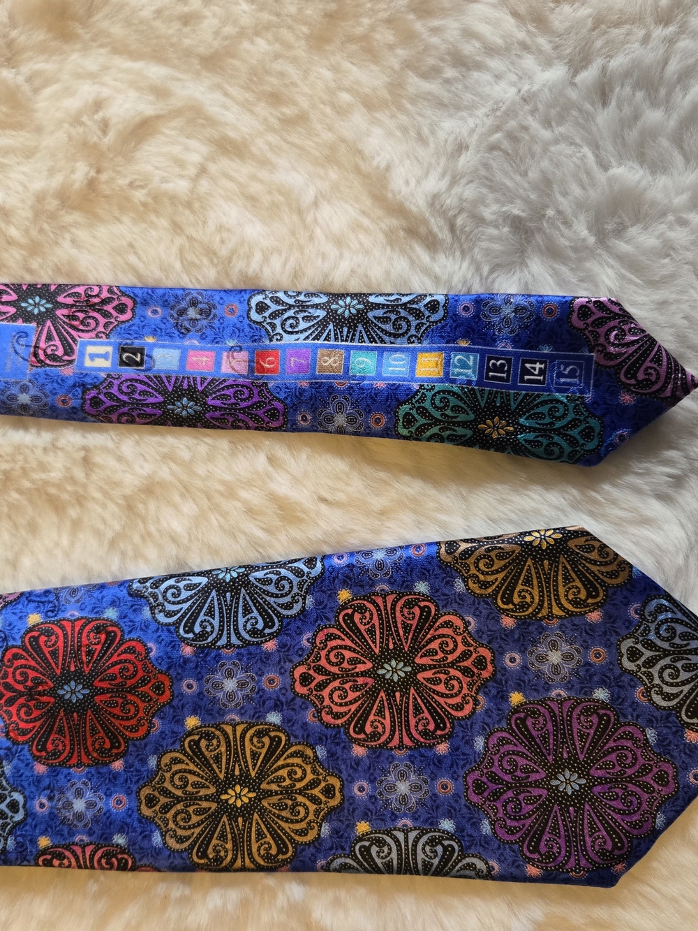 Ermenegildo Zegna Quindici Blue Tie with Multicolor Medallion Motifs - Picture 10 of 10